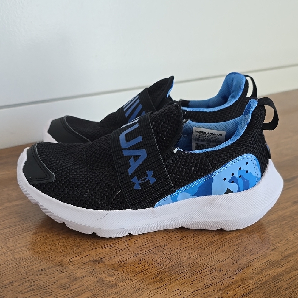 Under Armour Kids' Black and Blue Sneakers